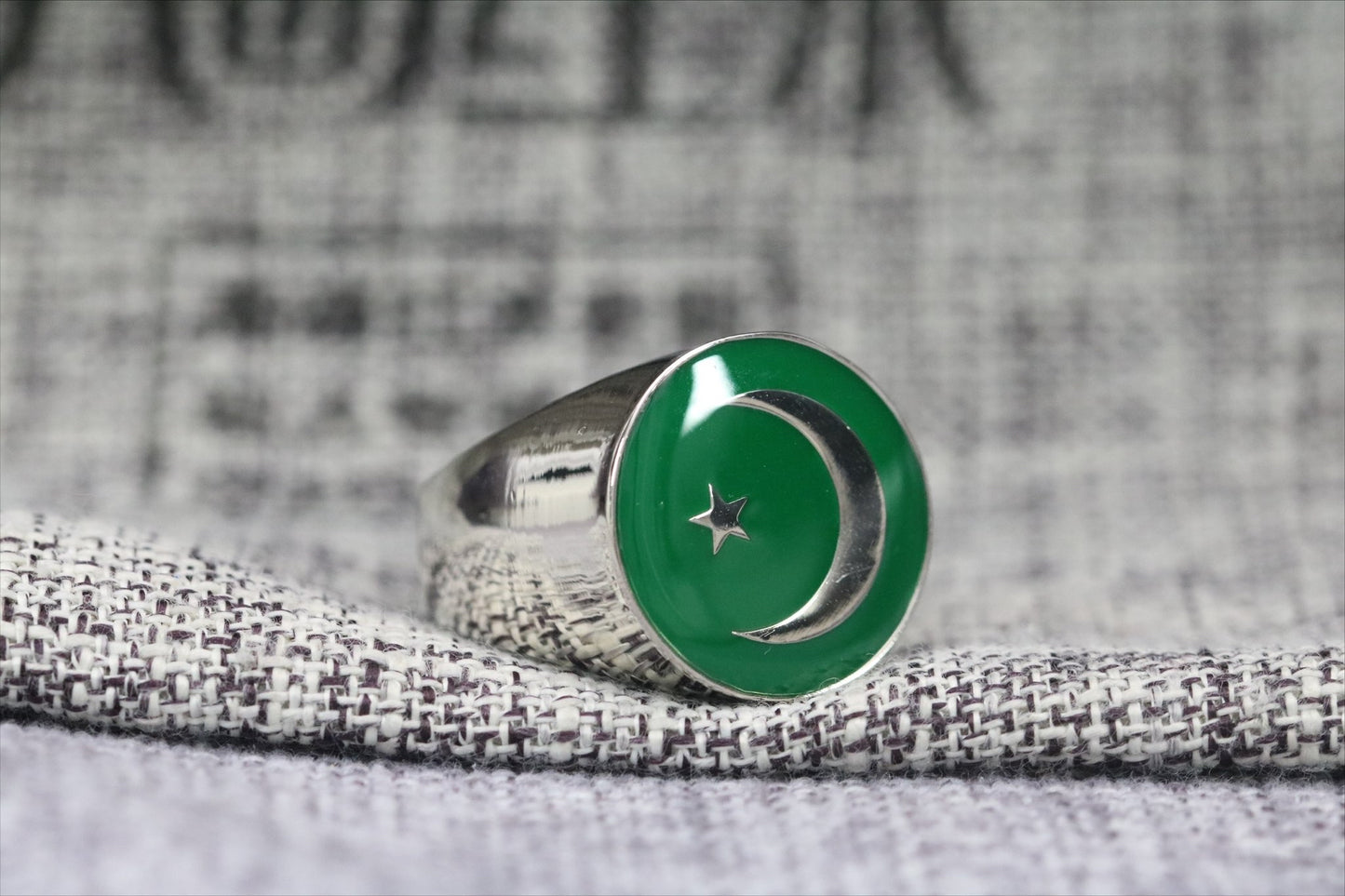 Islamic Crescent Moon and Star Ring (Muslim Ring) - True Believers Series - Rings For Champs, NFL rings, MLB rings, NBA rings, NHL rings, NCAA rings, Super bowl ring, Superbowl ring, Super bowl rings, Superbowl rings, Dallas Cowboys