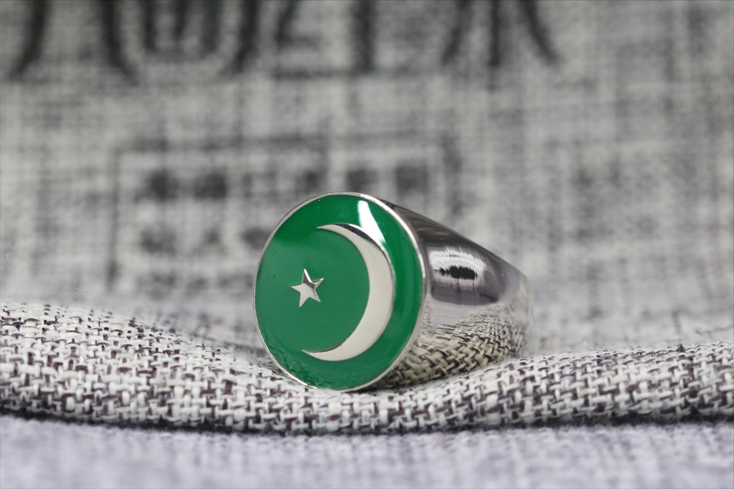 Islamic Crescent Moon and Star Ring (Muslim Ring) - True Believers Series - Rings For Champs, NFL rings, MLB rings, NBA rings, NHL rings, NCAA rings, Super bowl ring, Superbowl ring, Super bowl rings, Superbowl rings, Dallas Cowboys