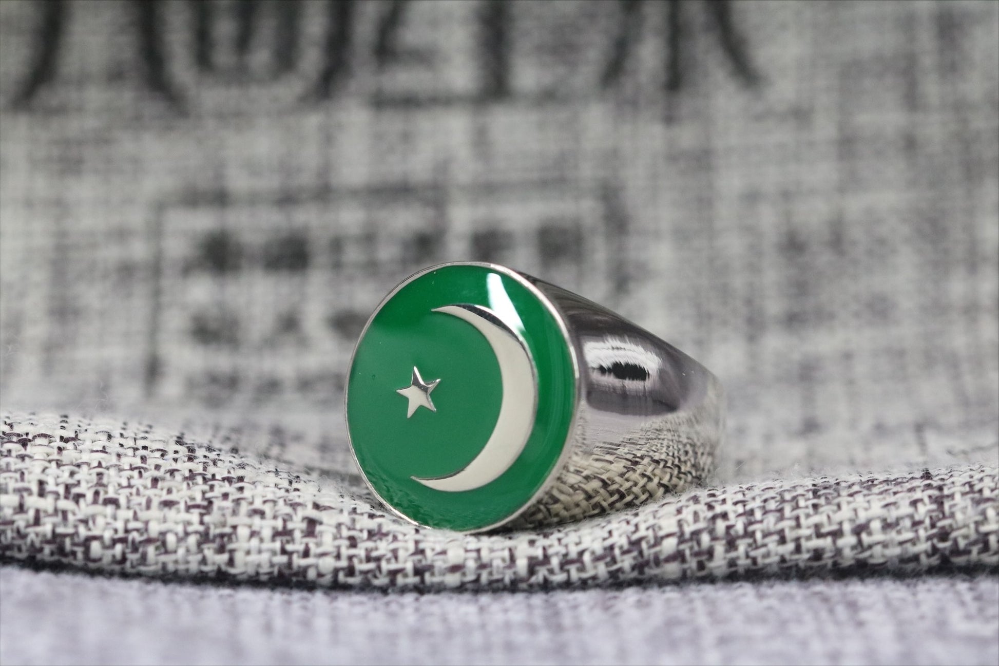 Islamic Crescent Moon and Star Ring (Muslim Ring) - True Believers Series - Rings For Champs, NFL rings, MLB rings, NBA rings, NHL rings, NCAA rings, Super bowl ring, Superbowl ring, Super bowl rings, Superbowl rings, Dallas Cowboys