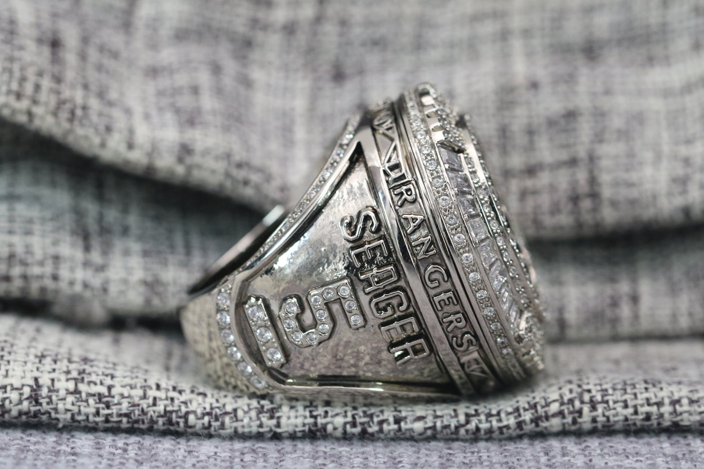 Texas Rangers World Series Ring (2023) - Premium Series - Rings For Champs, NFL rings, MLB rings, NBA rings, NHL rings, NCAA rings, Super bowl ring, Superbowl ring, Super bowl rings, Superbowl rings, Dallas Cowboys