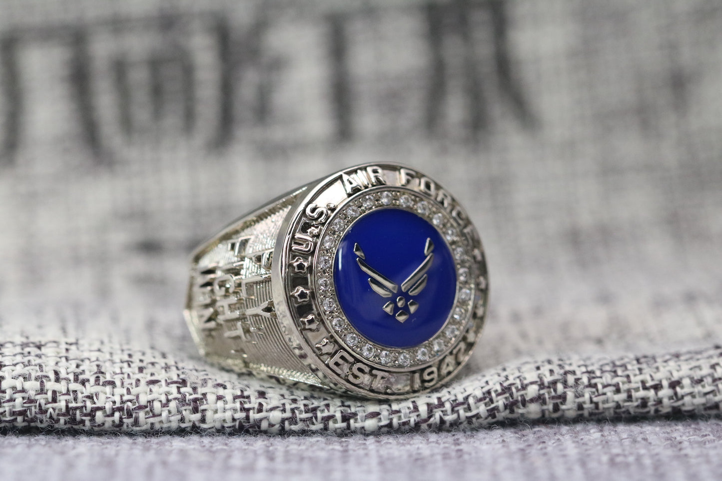 Falcon Valor Women's Military Ring for U.S. Air Force Members - Rings For Champs, NFL rings, MLB rings, NBA rings, NHL rings, NCAA rings, Super bowl ring, Superbowl ring, Super bowl rings, Superbowl rings, Dallas Cowboys