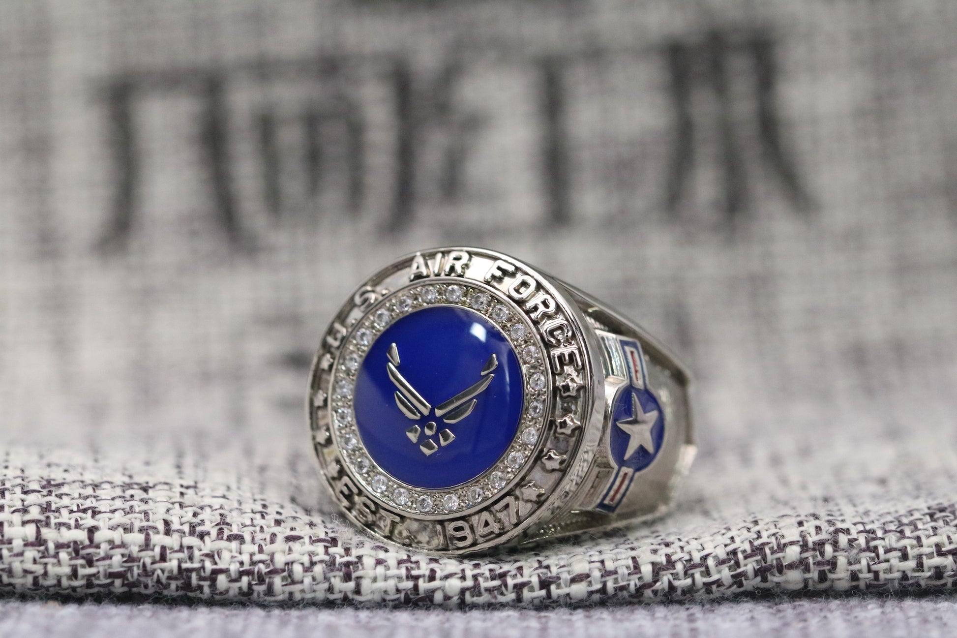 Falcon Valor Women's Military Ring for U.S. Air Force Members - Rings For Champs, NFL rings, MLB rings, NBA rings, NHL rings, NCAA rings, Super bowl ring, Superbowl ring, Super bowl rings, Superbowl rings, Dallas Cowboys