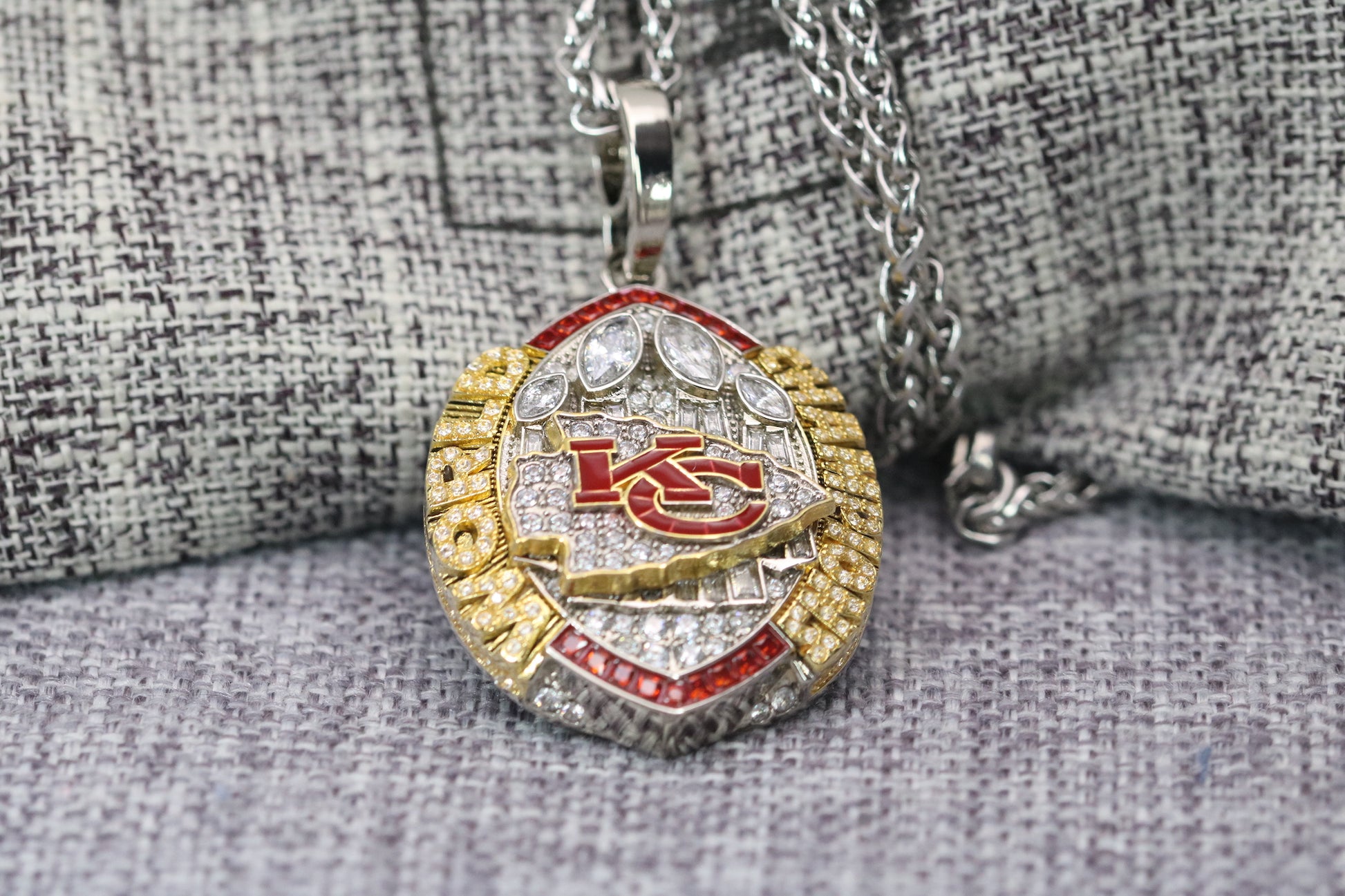 Super Bowl Pendant Necklace (2024) - Premium Series - Rings For Champs, NFL rings, MLB rings, NBA rings, NHL rings, NCAA rings, Super bowl ring, Superbowl ring, Super bowl rings, Superbowl rings, Dallas Cowboys