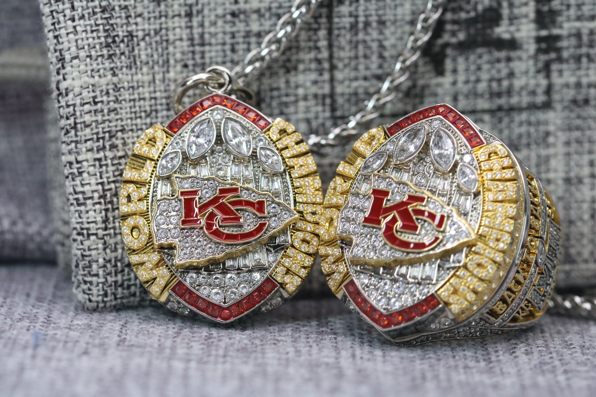 Super Bowl Pendant Necklace (2024) - Premium Series - Rings For Champs, NFL rings, MLB rings, NBA rings, NHL rings, NCAA rings, Super bowl ring, Superbowl ring, Super bowl rings, Superbowl rings, Dallas Cowboys