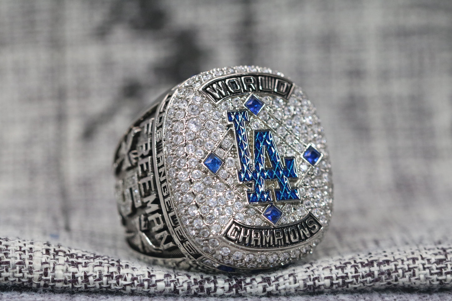 Los Angeles Dodgers World Series Ring (2024) - Premium Series - Rings For Champs, NFL rings, MLB rings, NBA rings, NHL rings, NCAA rings, Super bowl ring, Superbowl ring, Super bowl rings, Superbowl rings, Dallas Cowboys