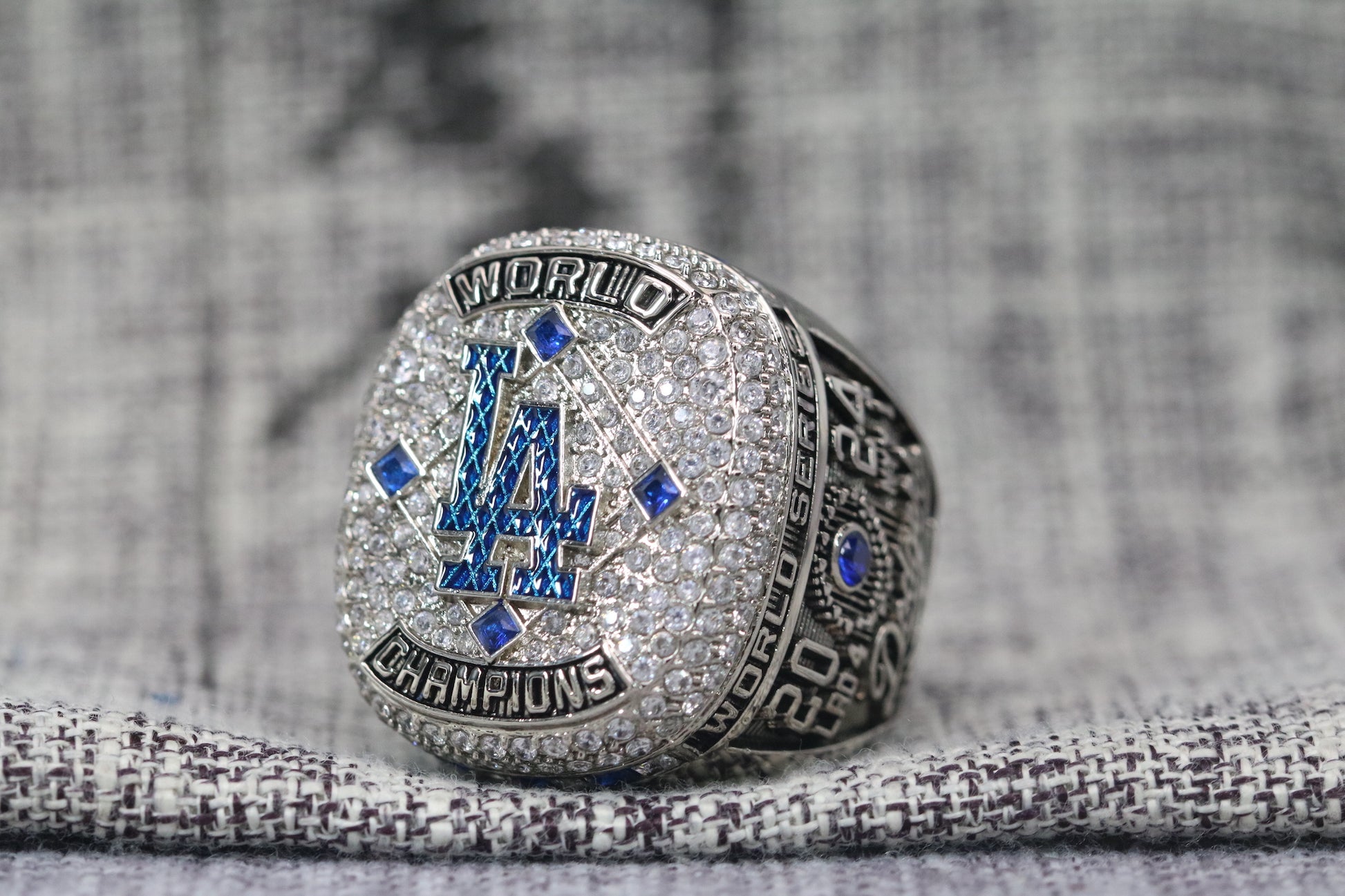 Los Angeles Dodgers World Series Ring (2024) - Premium Series - Rings For Champs, NFL rings, MLB rings, NBA rings, NHL rings, NCAA rings, Super bowl ring, Superbowl ring, Super bowl rings, Superbowl rings, Dallas Cowboys