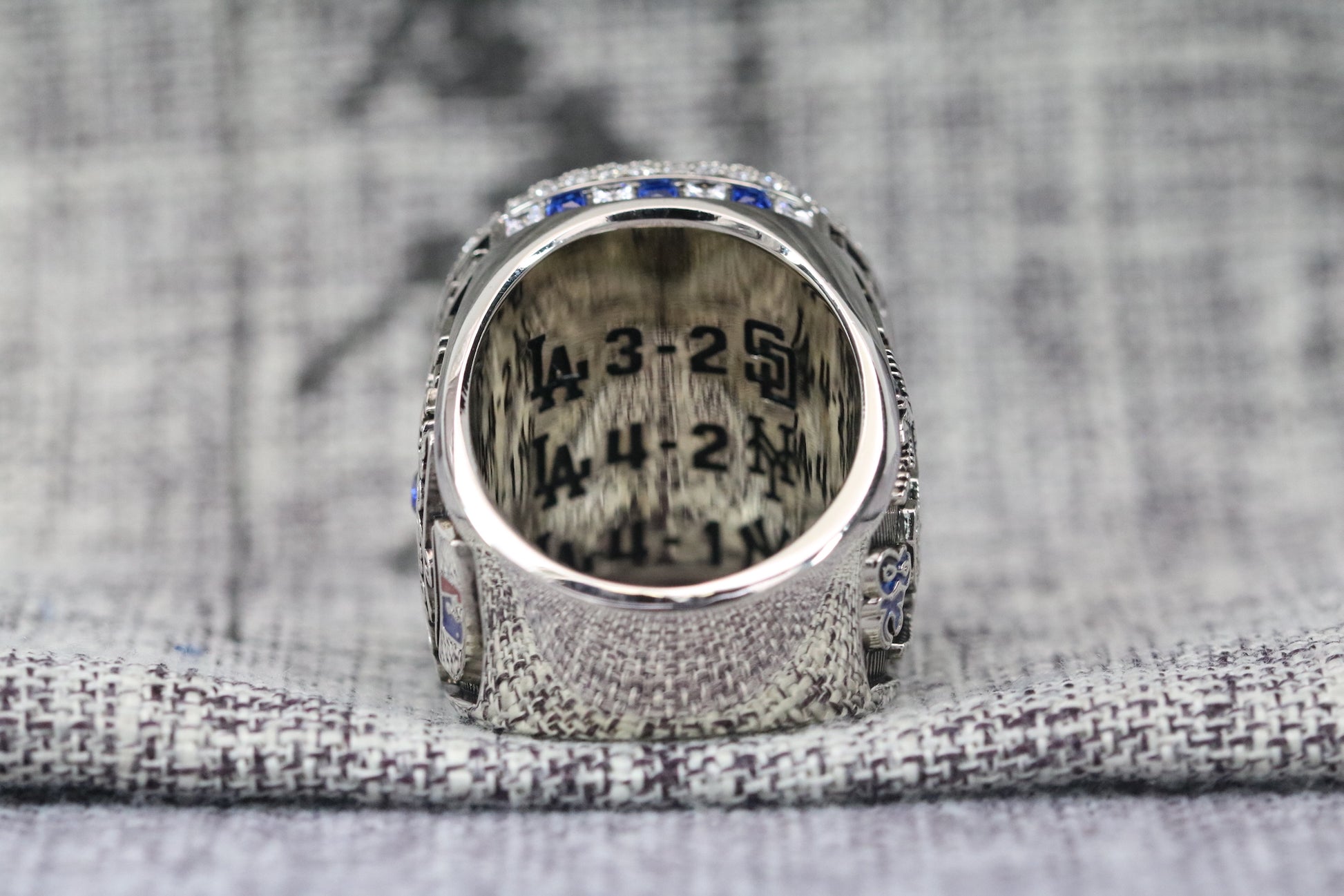 Los Angeles Dodgers World Series Ring (2024) - Premium Series - Rings For Champs, NFL rings, MLB rings, NBA rings, NHL rings, NCAA rings, Super bowl ring, Superbowl ring, Super bowl rings, Superbowl rings, Dallas Cowboys