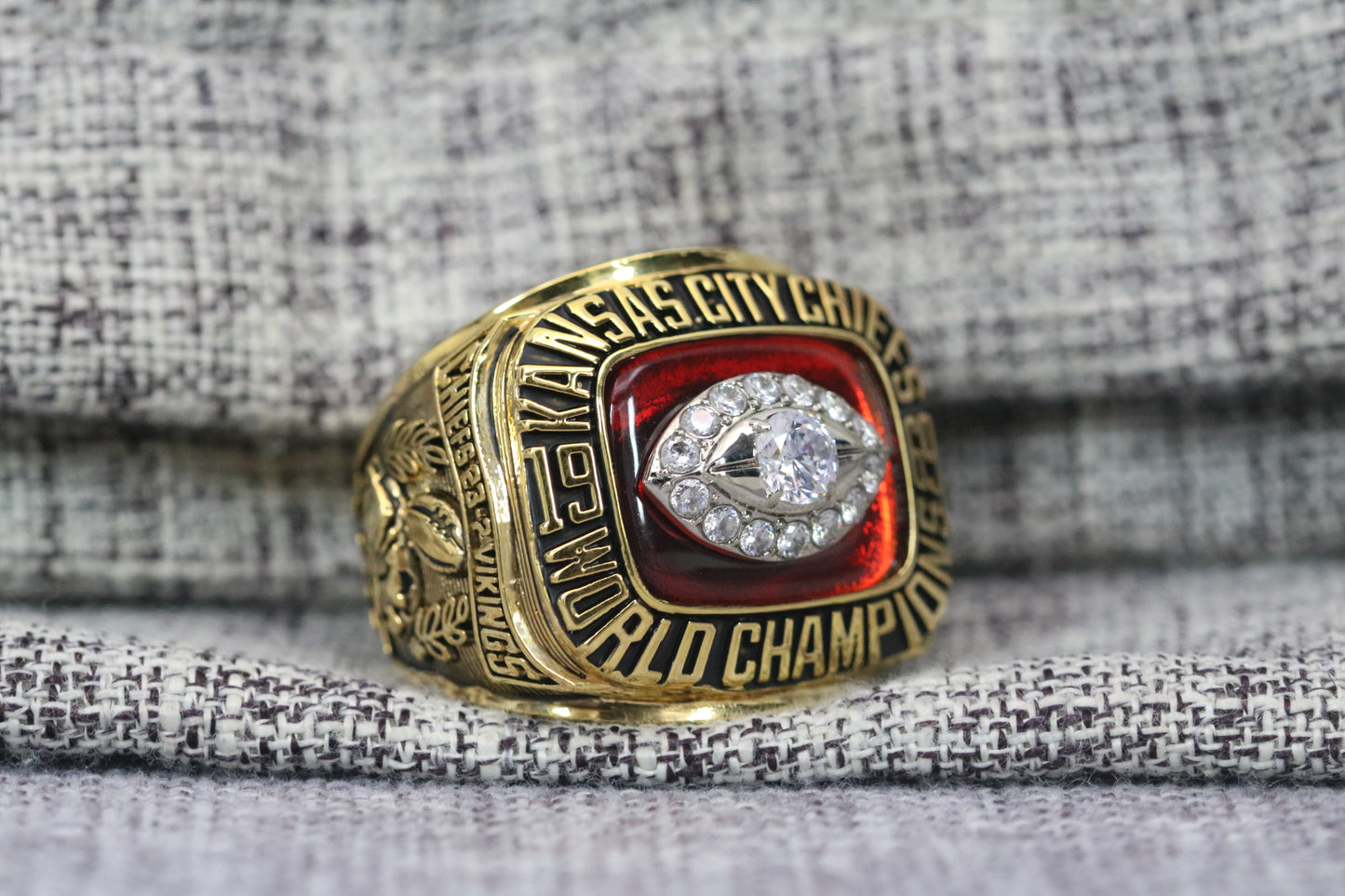 Super Bowl Ring (1969) - Premium Series - Rings For Champs, NFL rings, MLB rings, NBA rings, NHL rings, NCAA rings, Super bowl ring, Superbowl ring, Super bowl rings, Superbowl rings, Dallas Cowboys