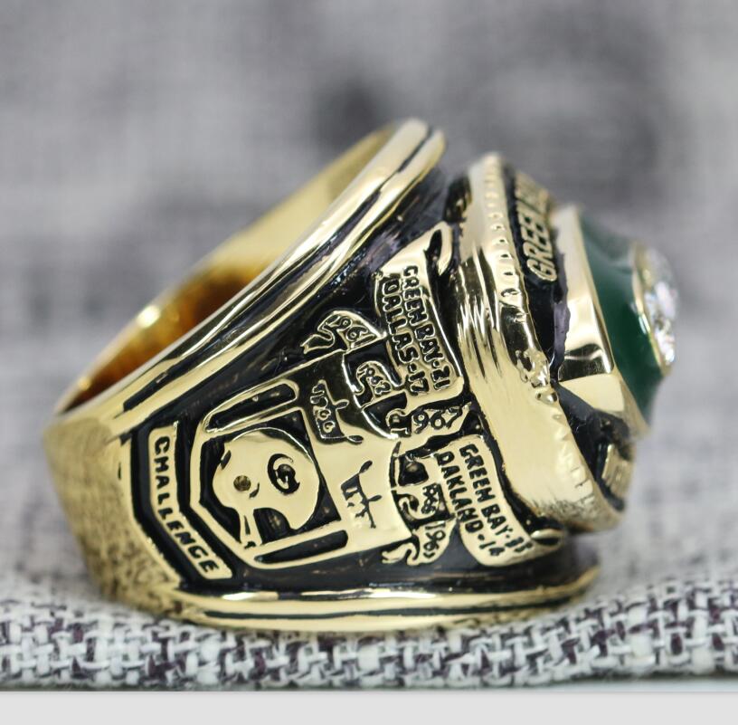 Green Bay Packers Super Bowl Ring (1967) - Premium Series - Rings For Champs, NFL rings, MLB rings, NBA rings, NHL rings, NCAA rings, Super bowl ring, Superbowl ring, Super bowl rings, Superbowl rings, Dallas Cowboys