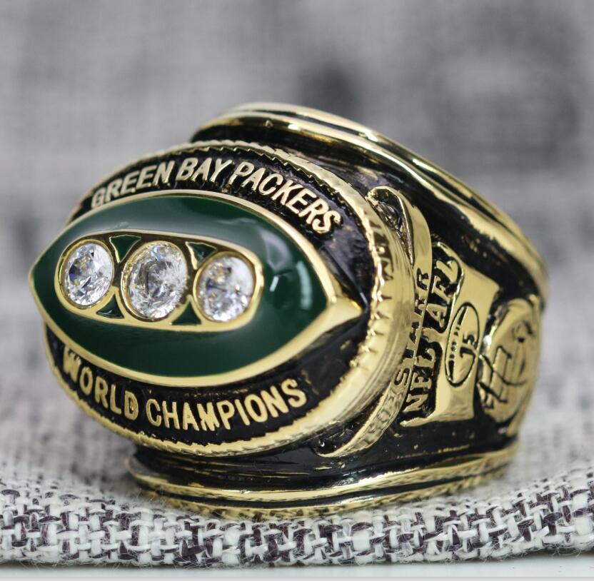 Green Bay Packers Super Bowl Ring (1967) - Premium Series - Rings For Champs, NFL rings, MLB rings, NBA rings, NHL rings, NCAA rings, Super bowl ring, Superbowl ring, Super bowl rings, Superbowl rings, Dallas Cowboys