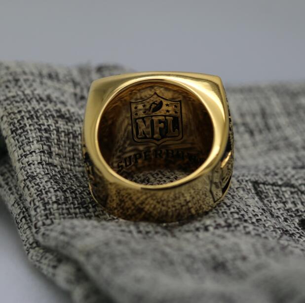 Tampa Bay Bucaneers Super Bowl Ring (2002) - Premium Series - Rings For Champs, NFL rings, MLB rings, NBA rings, NHL rings, NCAA rings, Super bowl ring, Superbowl ring, Super bowl rings, Superbowl rings, Dallas Cowboys