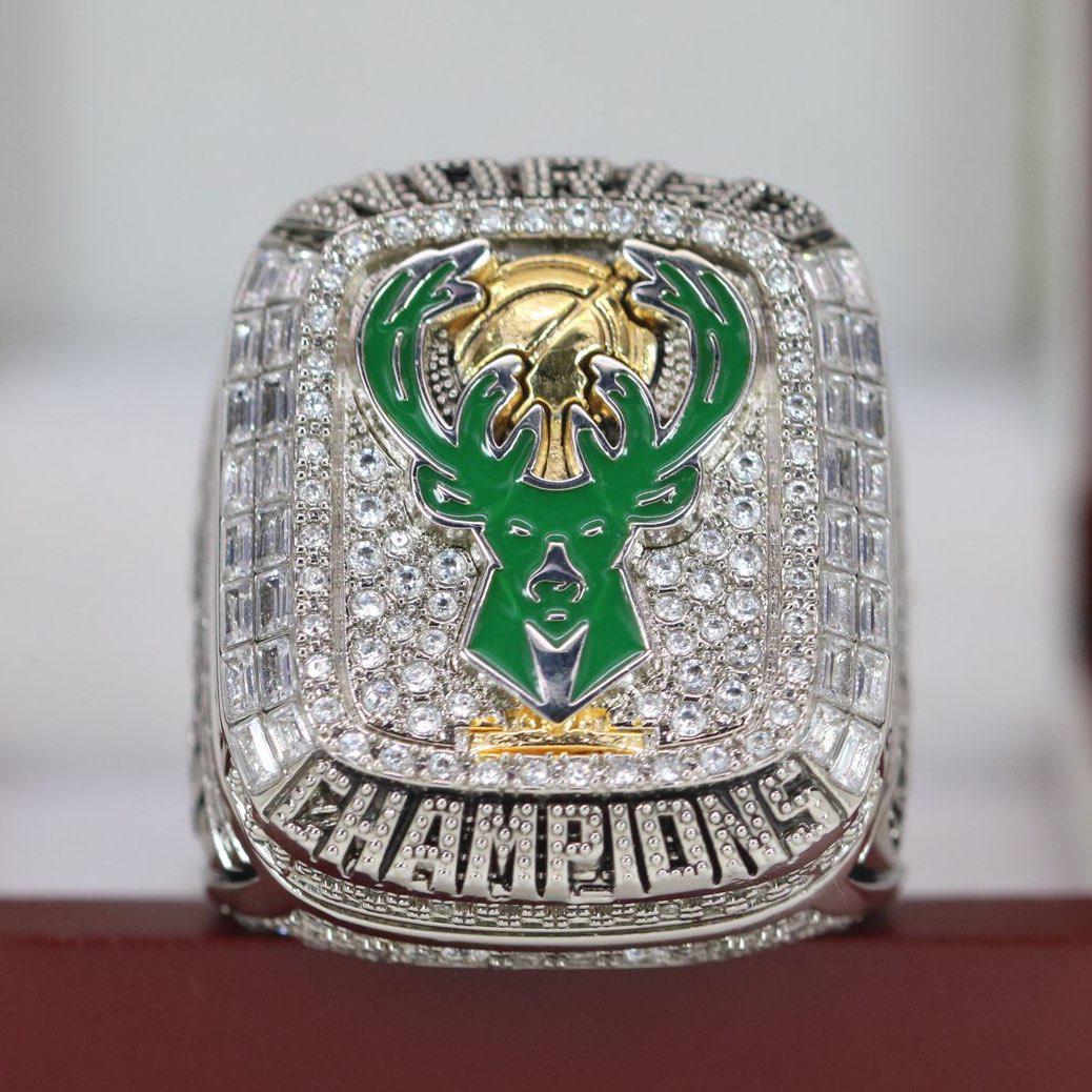 Milwaukee Bucks NBA Championship Ring Replica (2021) - Premium Series - Rings For Champs, NFL rings, MLB rings, NBA rings, NHL rings, NCAA rings, Super bowl ring, Superbowl ring, Super bowl rings, Superbowl rings, Dallas Cowboys