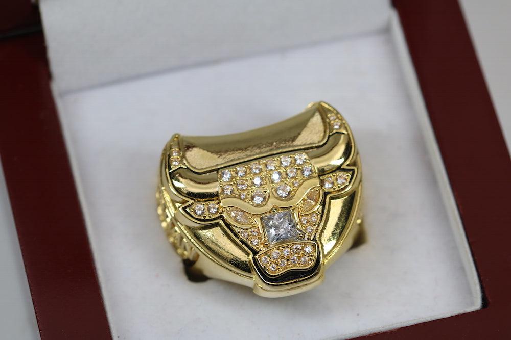 Chicago Bulls NBA Championship Ring (1997) - Premium Series - Rings For Champs, NFL rings, MLB rings, NBA rings, NHL rings, NCAA rings, Super bowl ring, Superbowl ring, Super bowl rings, Superbowl rings, Dallas Cowboys