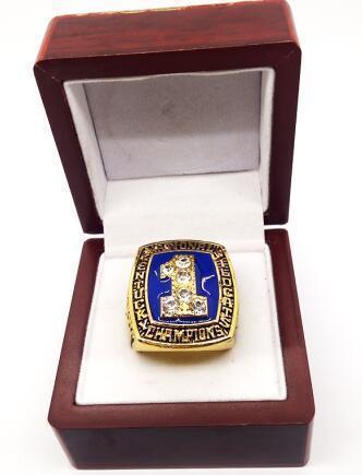 Kentucky Wildcats College Basketball Championship Ring (1996) - Rings For Champs, NFL rings, MLB rings, NBA rings, NHL rings, NCAA rings, Super bowl ring, Superbowl ring, Super bowl rings, Superbowl rings, Dallas Cowboys