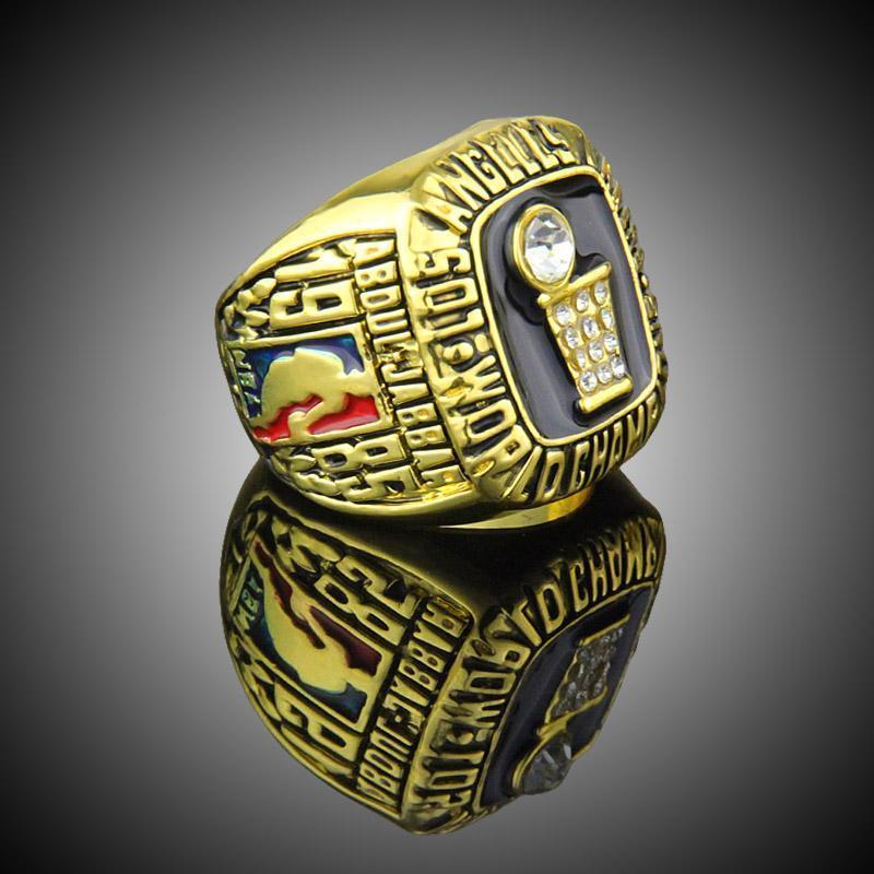 Los Angeles Lakers NBA Championship Ring (1985) - Kareem Abdul-Jabbar - Rings For Champs, NFL rings, MLB rings, NBA rings, NHL rings, NCAA rings, Super bowl ring, Superbowl ring, Super bowl rings, Superbowl rings, Dallas Cowboys