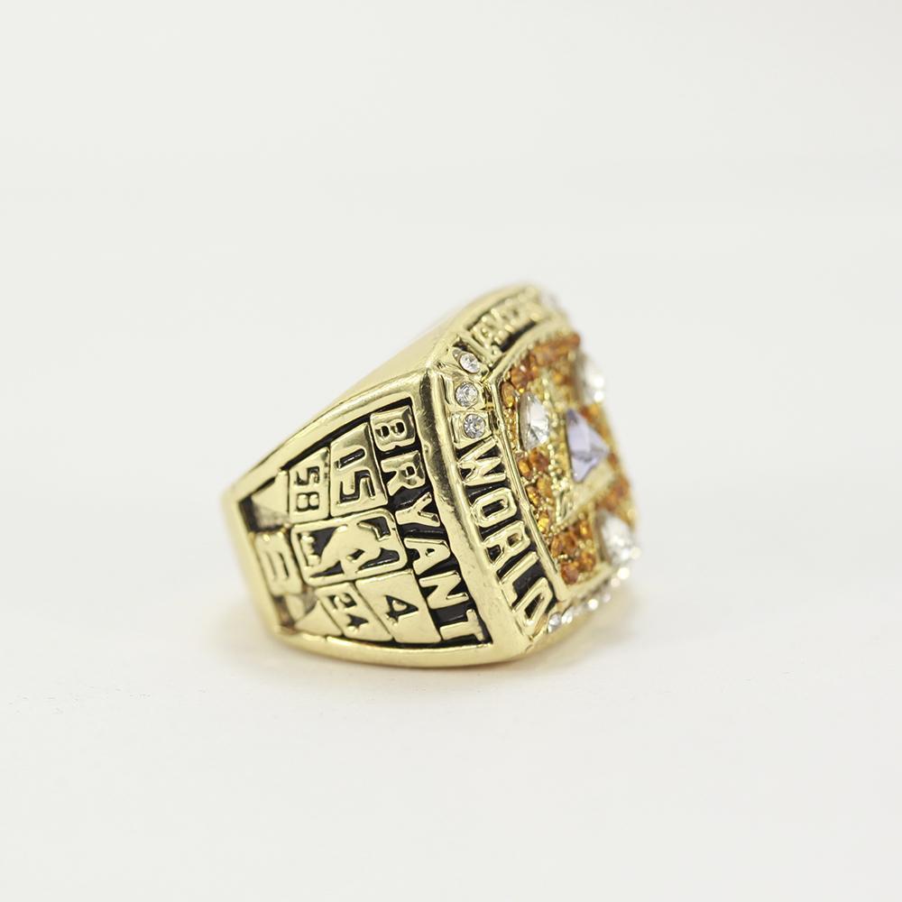 Los Angeles Lakers NBA Championship Ring (2002) - Kobe Bryant - Rings For Champs, NFL rings, MLB rings, NBA rings, NHL rings, NCAA rings, Super bowl ring, Superbowl ring, Super bowl rings, Superbowl rings, Dallas Cowboys