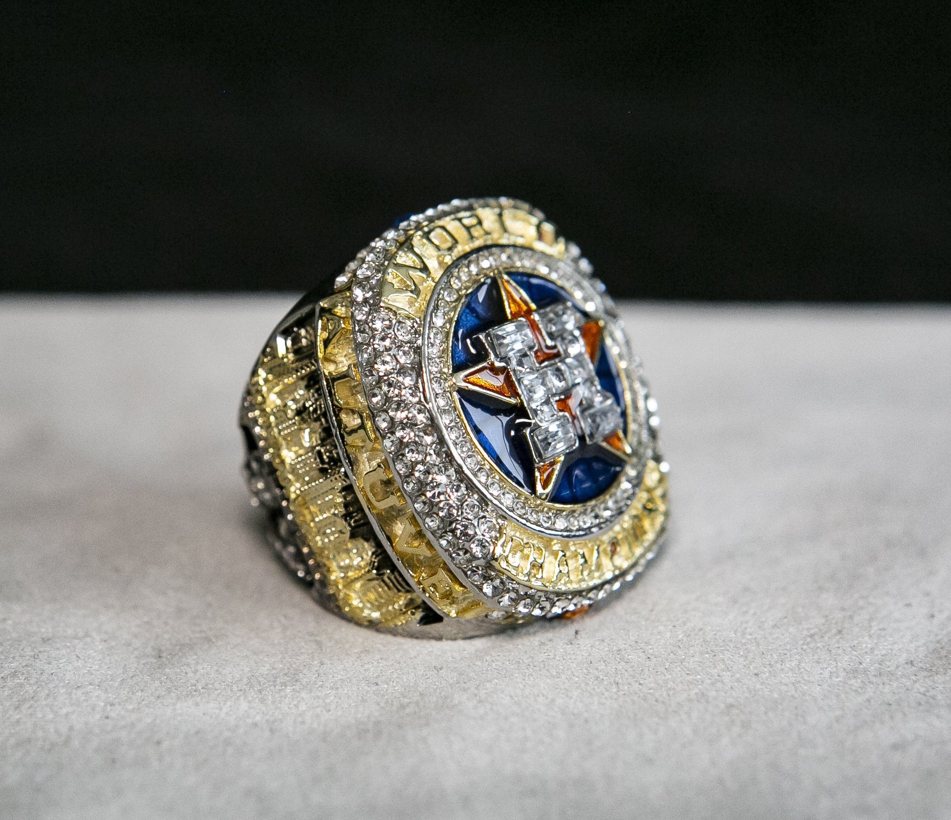 Houston Astros World Series Ring (2017) - Rings For Champs, NFL rings, MLB rings, NBA rings, NHL rings, NCAA rings, Super bowl ring, Superbowl ring, Super bowl rings, Superbowl rings, Dallas Cowboys