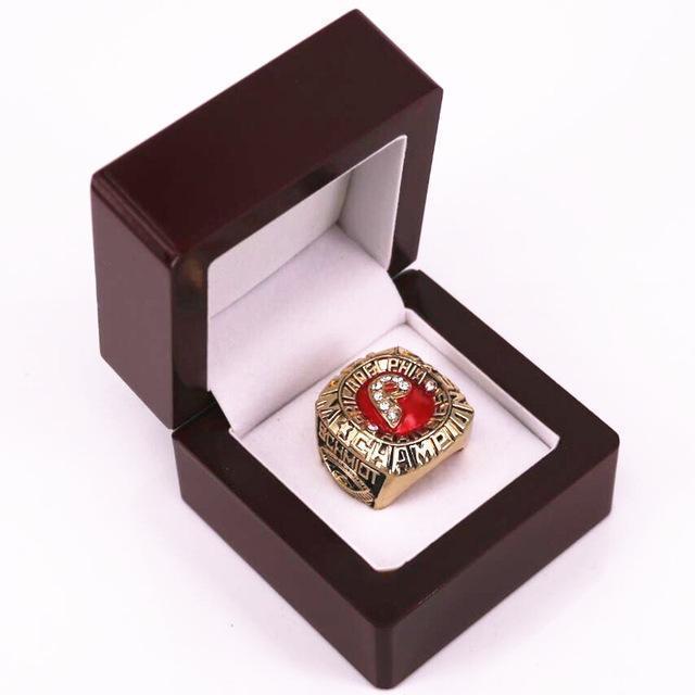 Philadelphia Phillies World Series Ring (1980) - Rings For Champs, NFL rings, MLB rings, NBA rings, NHL rings, NCAA rings, Super bowl ring, Superbowl ring, Super bowl rings, Superbowl rings, Dallas Cowboys