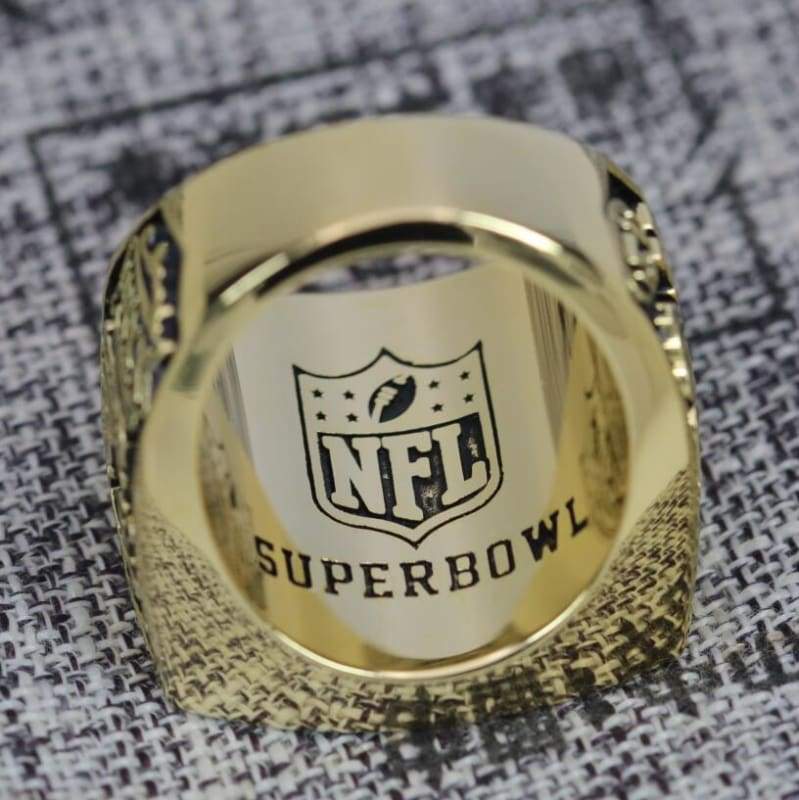 Los Angeles Rams NFC Football Championship Ring (2001) - Premium Series - Rings For Champs, NFL rings, MLB rings, NBA rings, NHL rings, NCAA rings, Super bowl ring, Superbowl ring, Super bowl rings, Superbowl rings, Dallas Cowboys