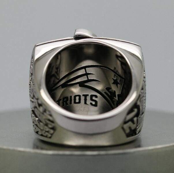 New England Patriots Super Bowl Ring (2004) - Premium Series - Rings For Champs, NFL rings, MLB rings, NBA rings, NHL rings, NCAA rings, Super bowl ring, Superbowl ring, Super bowl rings, Superbowl rings, Dallas Cowboys